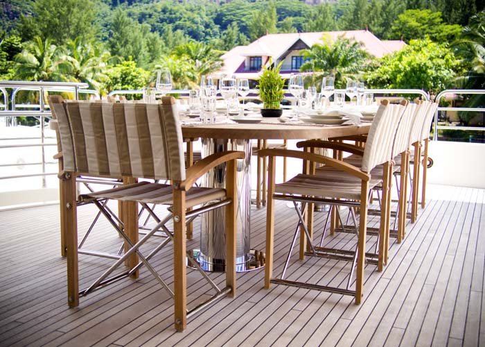 PRINCESS K - Alfresco dining.jpg