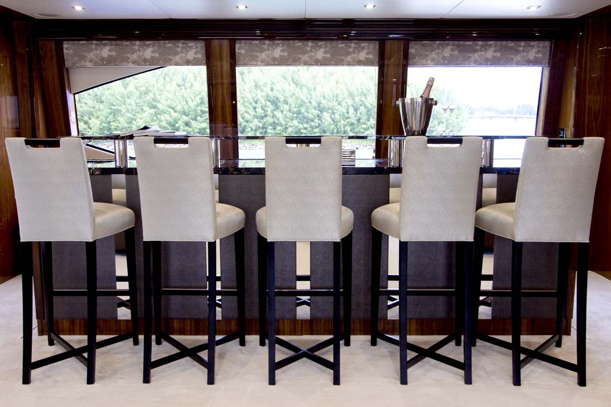 PRINCESS K - Skylounge bar.jpg