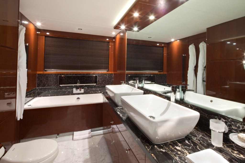 PRINCESS LILY - Master Bathroom.jpg