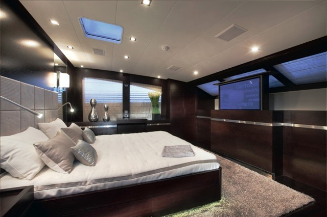 Parenthesis -  VIP View 2.jpg