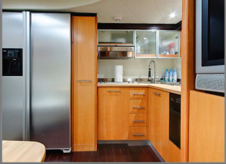 Pershing Yacht SILVER SEA - Galley.jpg
