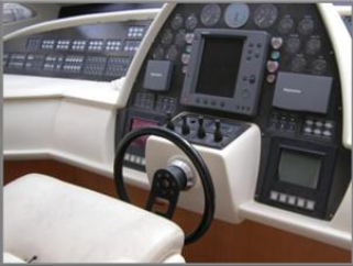 Pershing Yacht SILVER SEA - Helm.jpg