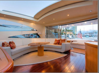 Pershing Yacht SILVER SEA - Salon.jpg