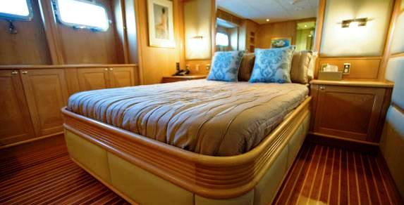 Platinum -  Double Cabin.jpg