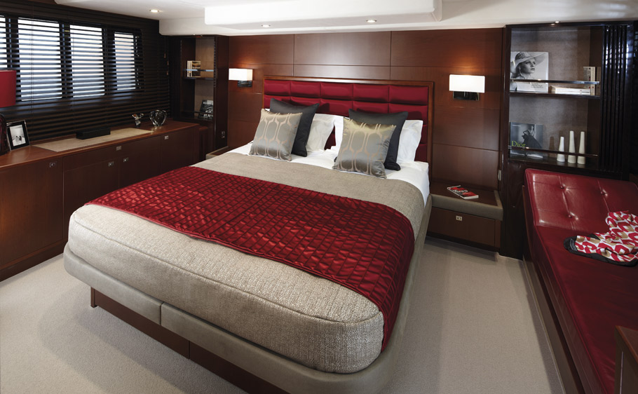 Princess 64 LADY M -  Master Cabin.jpg
