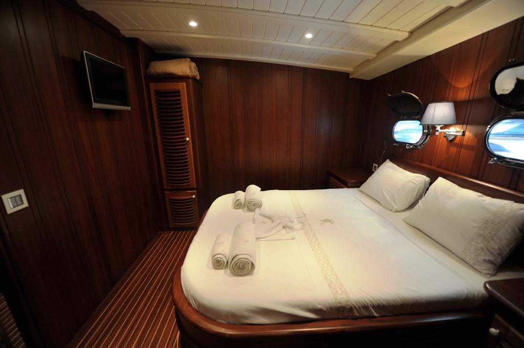 Princess Karia II -  Double Cabin 2.jpg