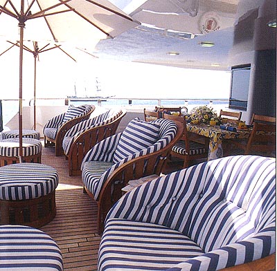 RENEGADE - On Deck Seating.jpg