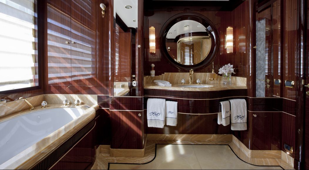 REVE D OR -  Master Bathroom.jpg