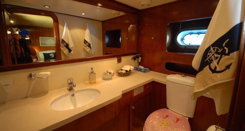RIGEL - Ensuite 2.jpg