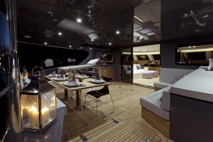 ROLEENO - Aft deck.jpg