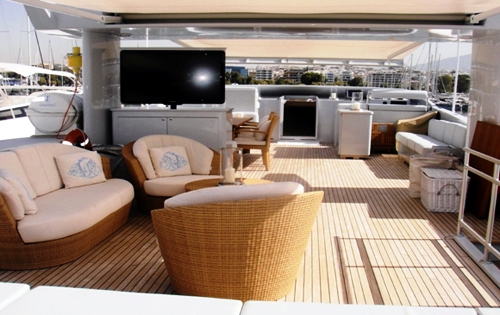 ROVAN -  Sundeck.jpg