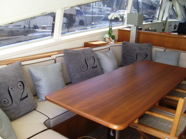 SADELAN II -  Dining.jpg