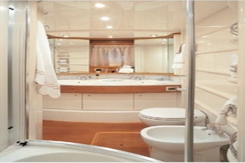 SAMANTA -  Ensuite Bathroom.jpg
