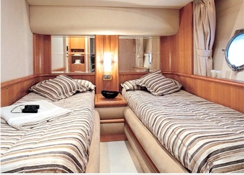 SAMANTA -  Twin Cabin.jpg