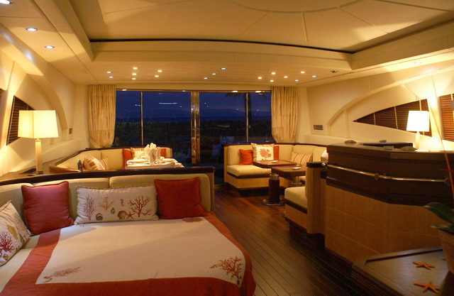 SAMOA BAY - Saloon.jpg