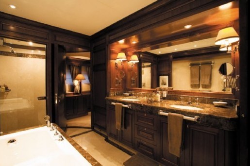 SEA DWELLER -  Bathroom.jpg