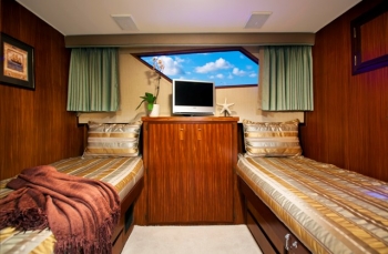 SEA VISTA guest cabin.jpg