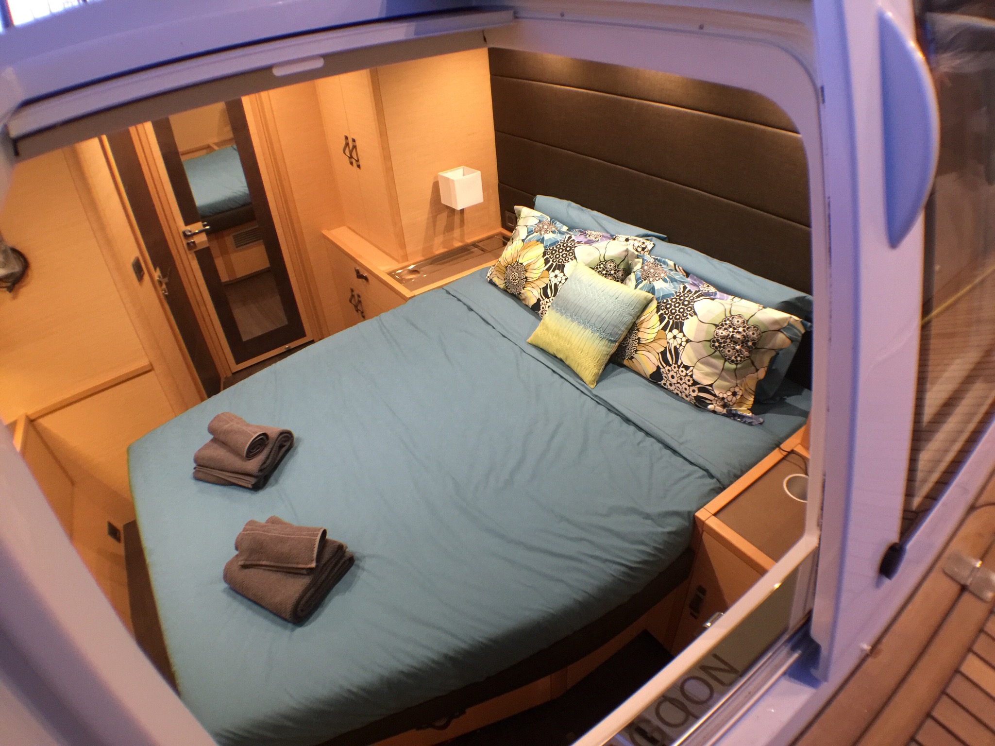 SEAHOME - Forward guest cabin.jpg