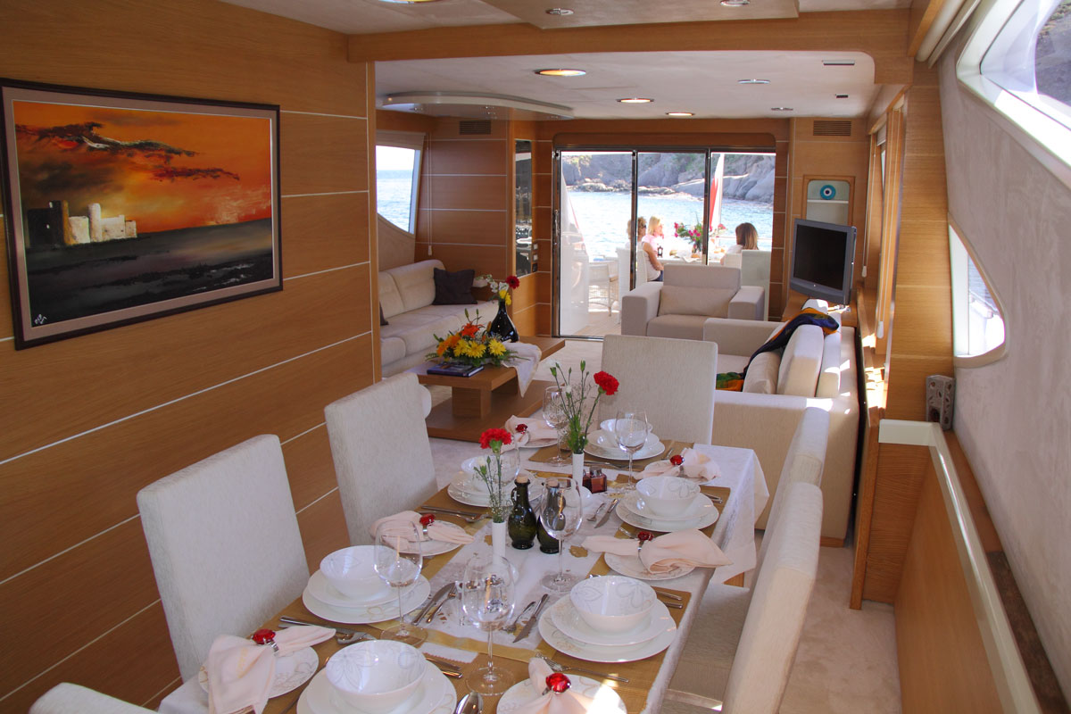 SEAWIDE - Formal dining.jpg