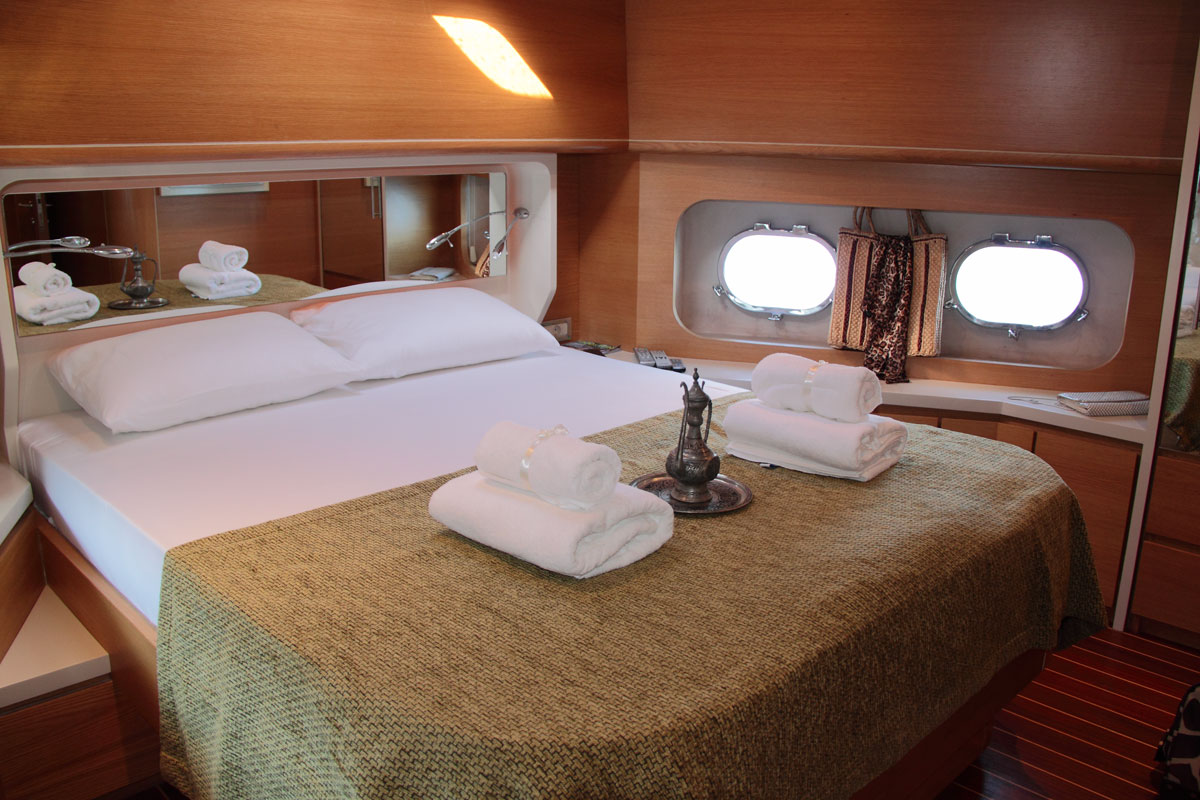 SEAWIDE - VIP cabin.jpg