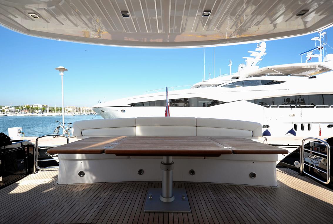 SEFERINO Aft Deck.jpg