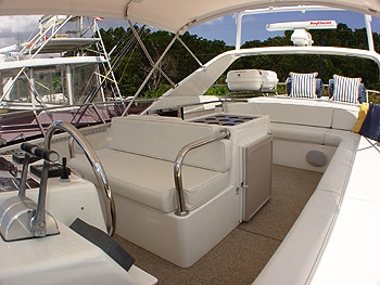 SEMPER F Flybridge.jpg