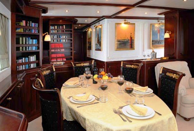 SILVIA M -  Dining area.jpg