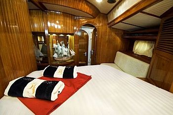 SINBADSAN -  Cabin.jpg