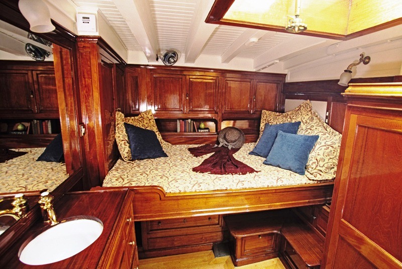 SINCERITY -  Double Cabin.jpg