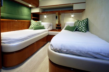 SIOUX EMPRESS -  Twin Cabin.jpg