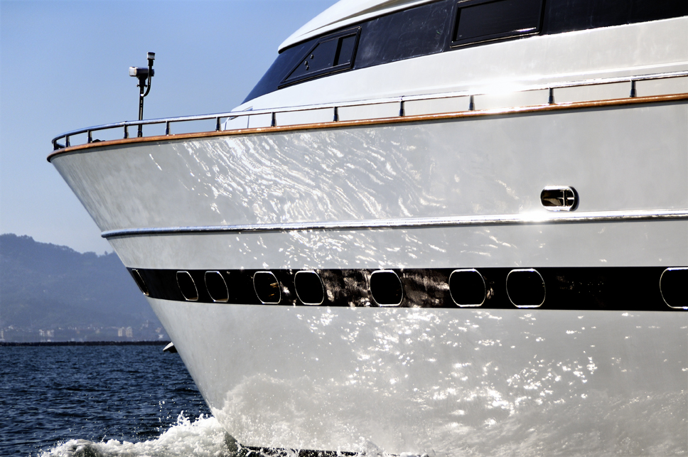 SL100 ARIA -  Hull.jpg
