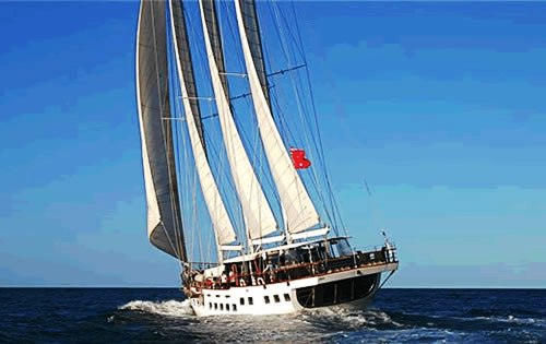 SOUTHERN CLOUD - Sailing 2.jpg