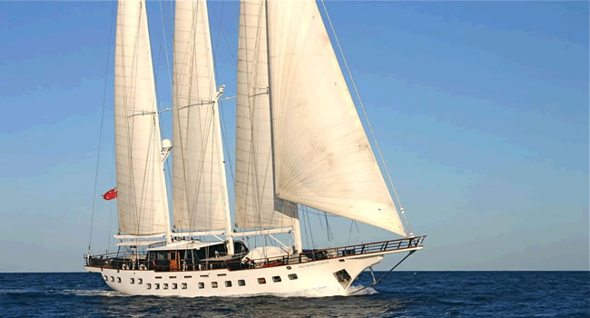SOUTHERN CLOUD - Sailing.jpg