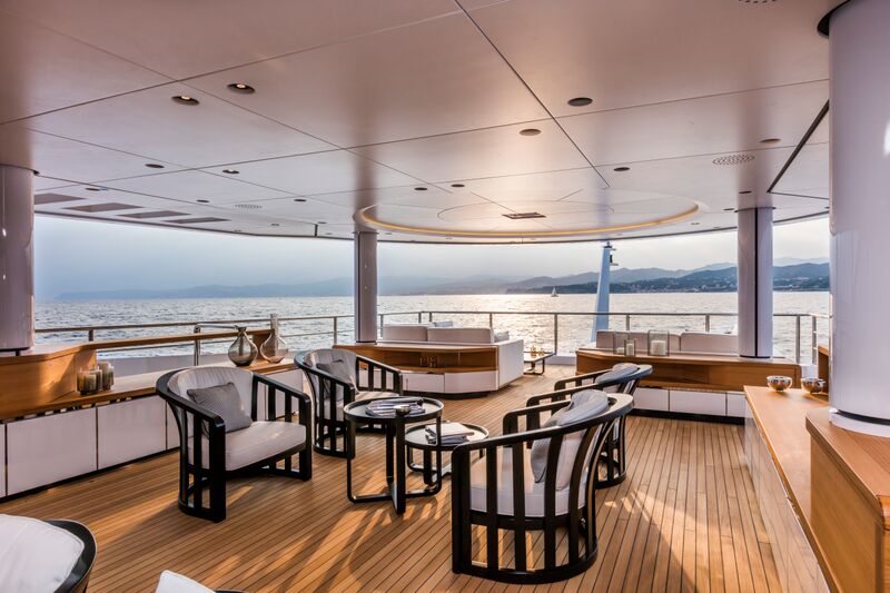 SUERTE Yacht - Exterior.jpg