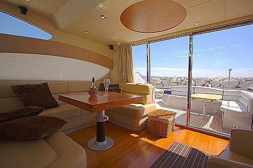 SUNSEEKER VOGUE - Salon.jpg