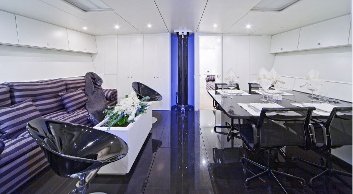 SY DARK SHADOW - Salon.jpg