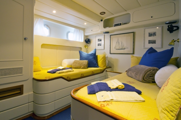 SY ORION Twin CAbin.jpg