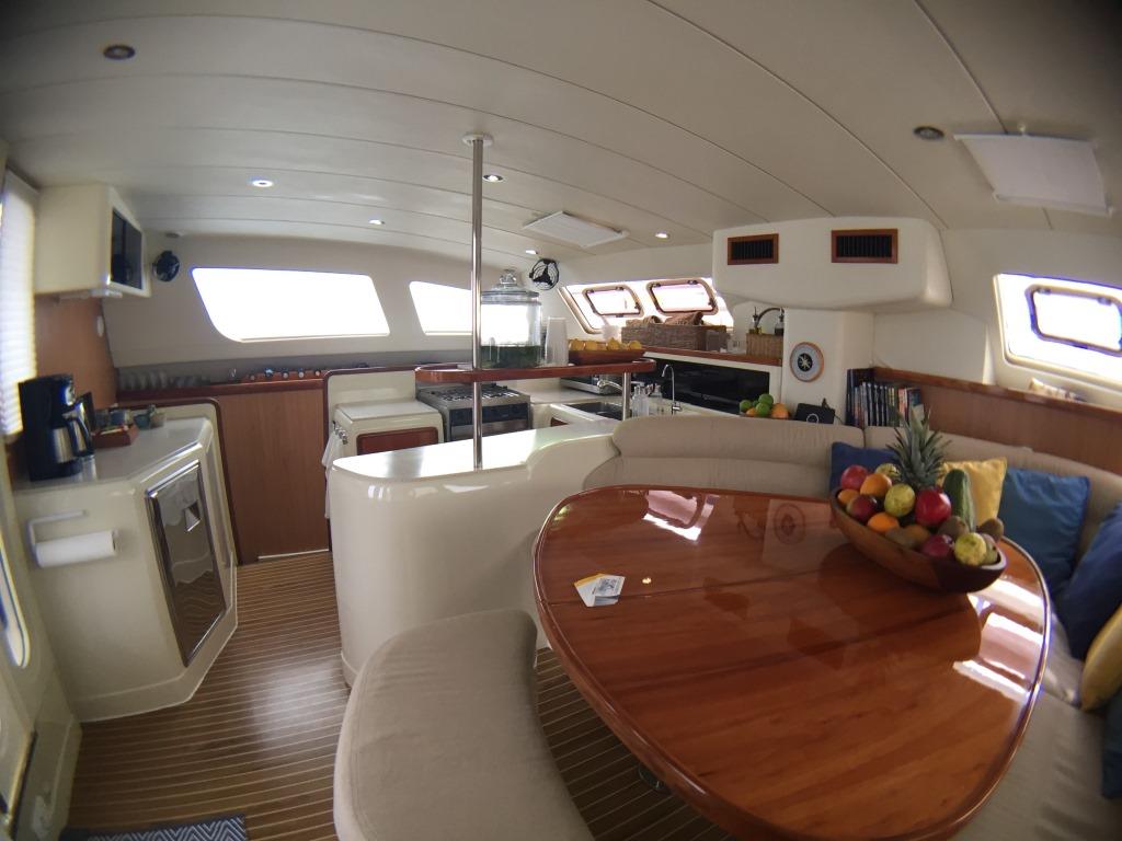 SY VIKING DREAM - Salon.jpg