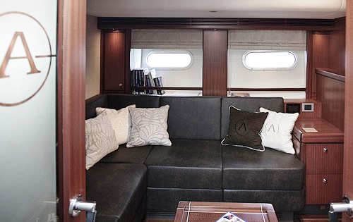 Sail Yacht AIYANA -  Lounge.jpg