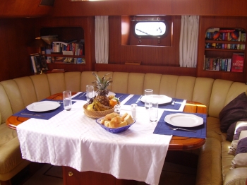 Sail Yacht ALINA -   Dining.jpg