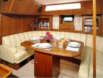 Sail Yacht ALINA -   Salon Dining.jpg