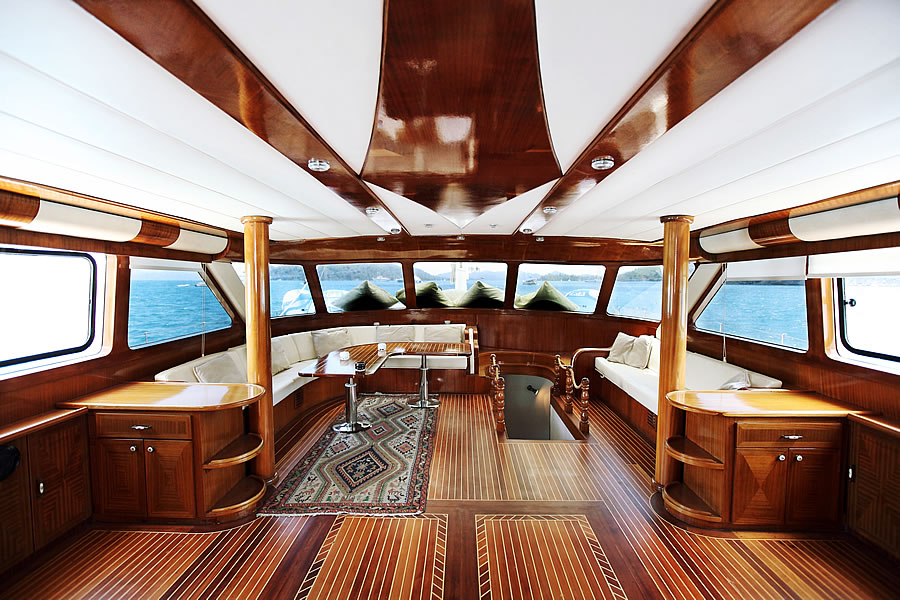Sail Yacht ANGELO II -  Main Salon.jpg