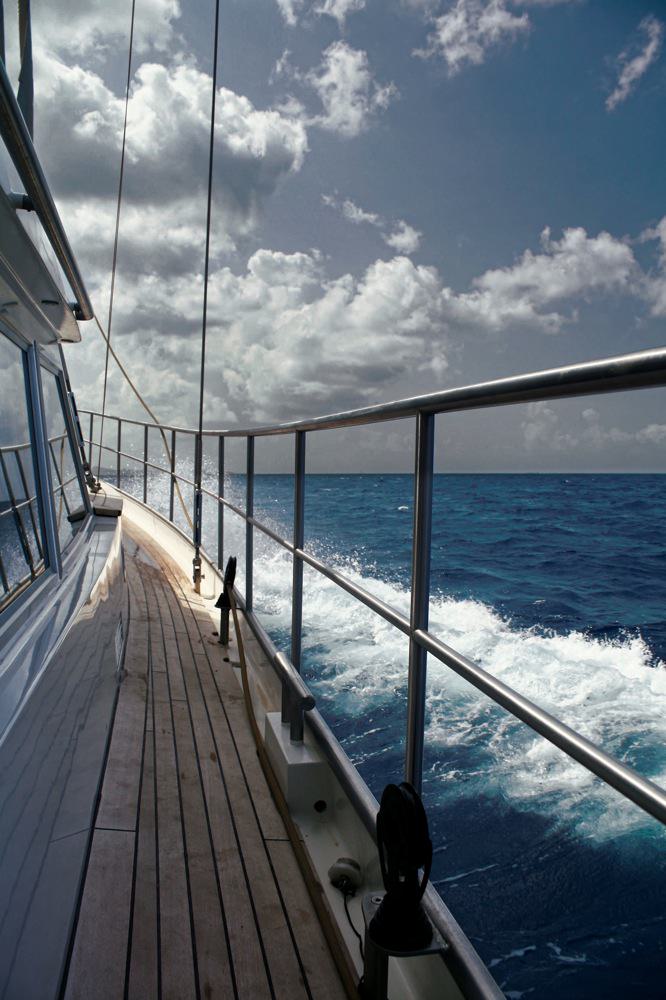 Sail Yacht DOMICIL - Side Deck.jpg