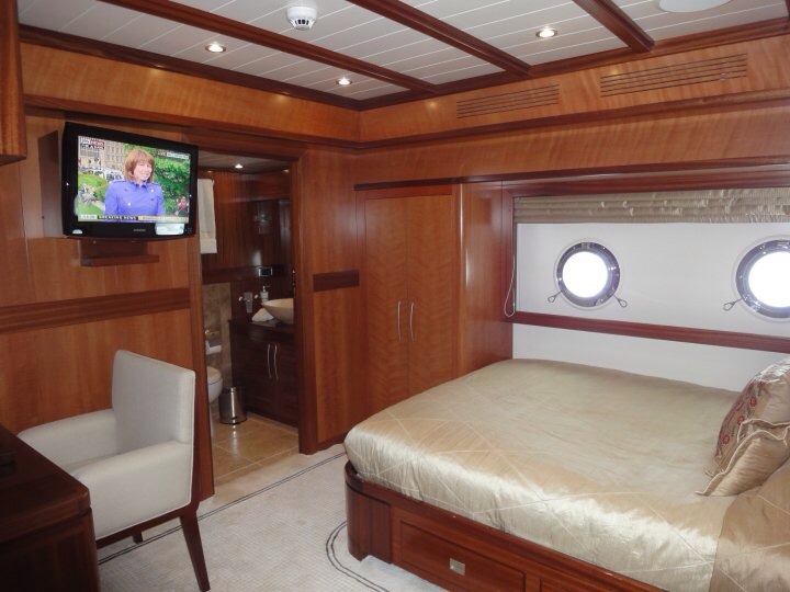 Sail Yacht DON CHRIS - Guest Cabin.jpg