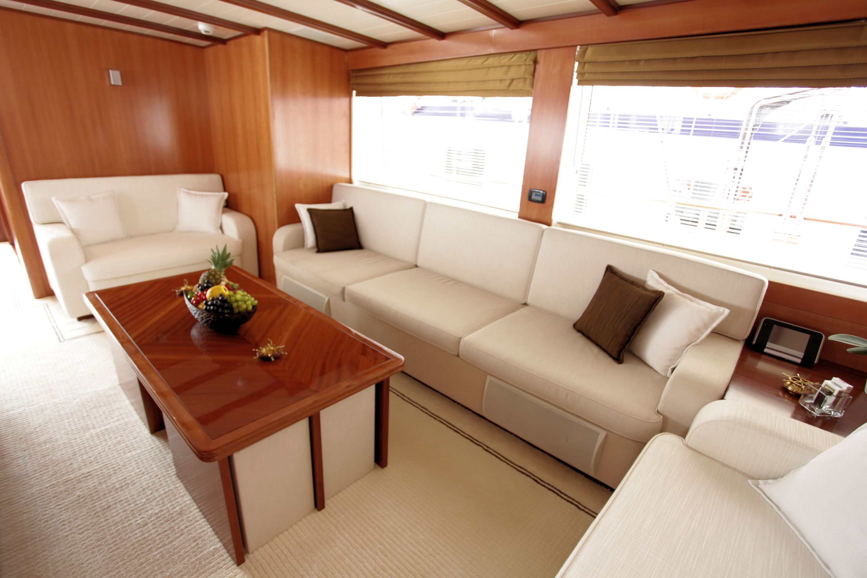 Sail Yacht DON CHRIS - Salon Seating.jpg