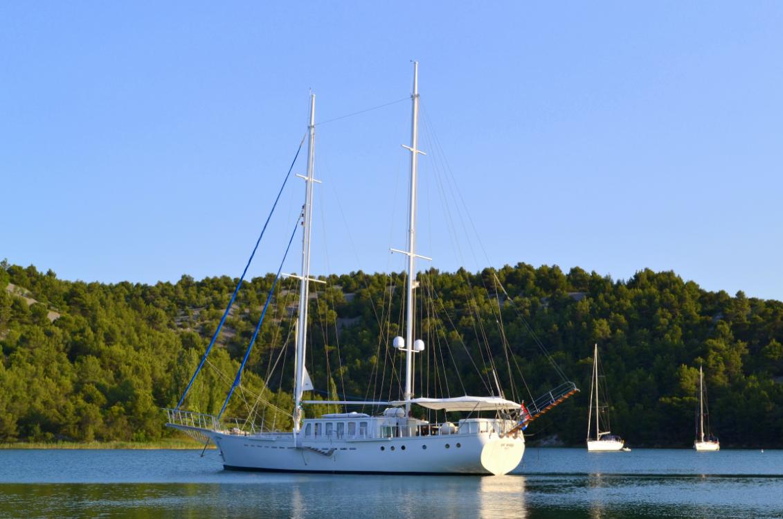 Sail Yacht DVI MARIJE - At Anchor.jpg