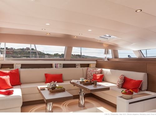 Sail Yacht LEO -  Salon Seating.jpg