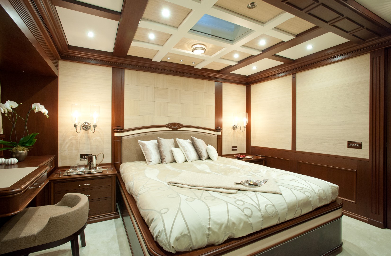 Sail Yacht M.S. Vorontsov - Guest cabin.jpg