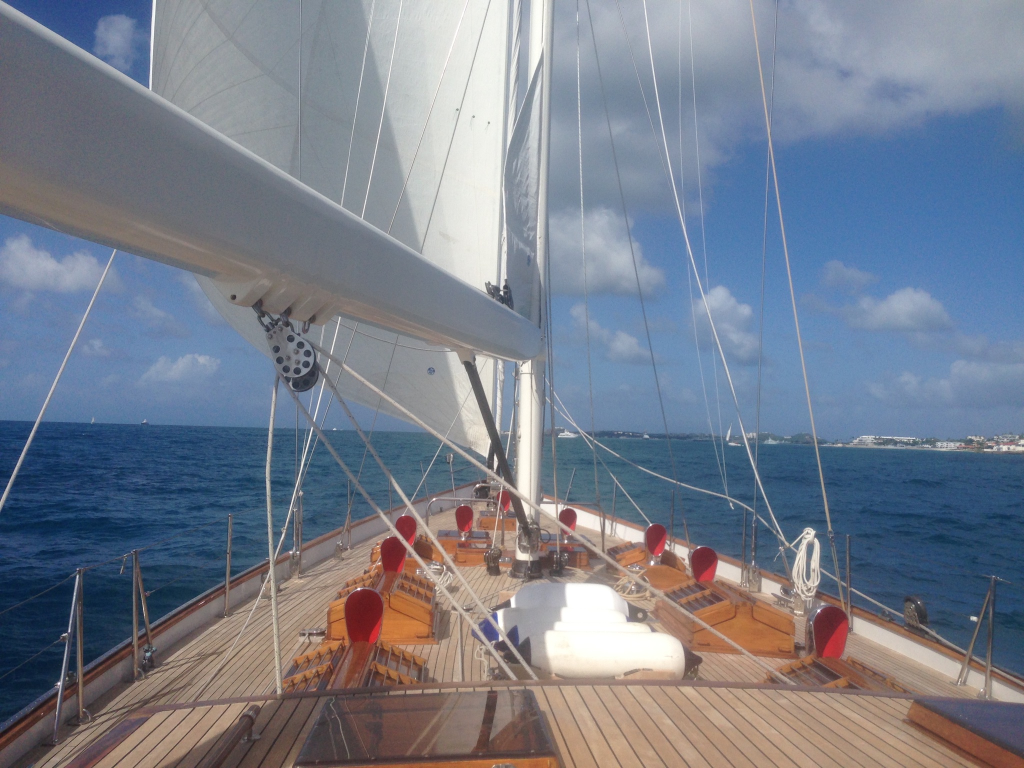 Sail Yacht NORTHERN STAR - Foredeck.jpg