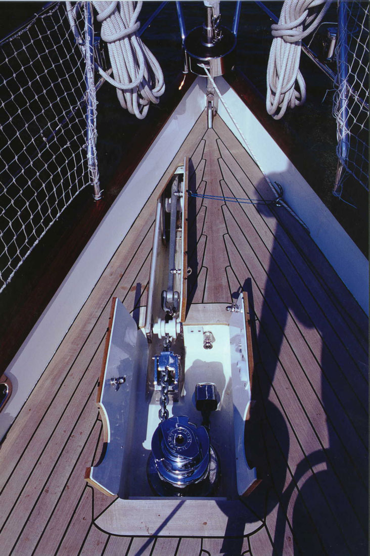 Sail Yacht WINDROSE -  Bow.jpg